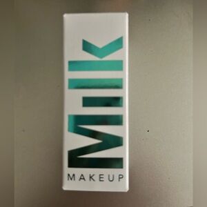 Milk Makeup Teal Beauty Essential-Vegan